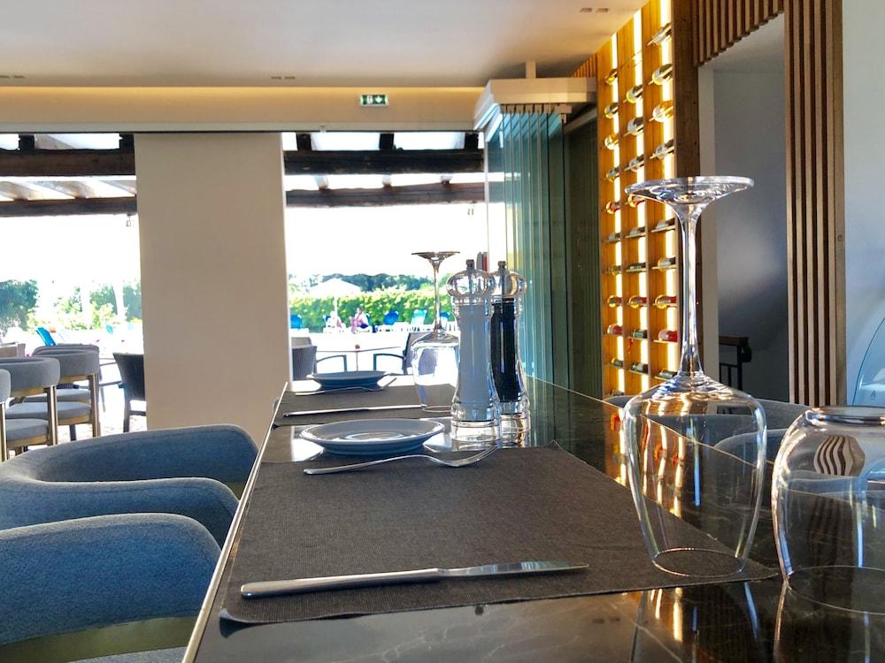 Bruskos Hotel