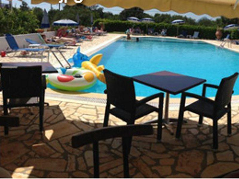 Bruskos Hotel 3*