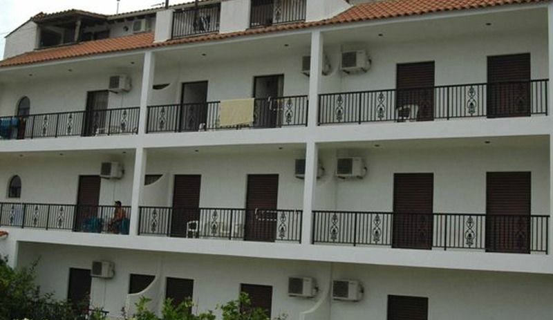 Hotel Bruskos
