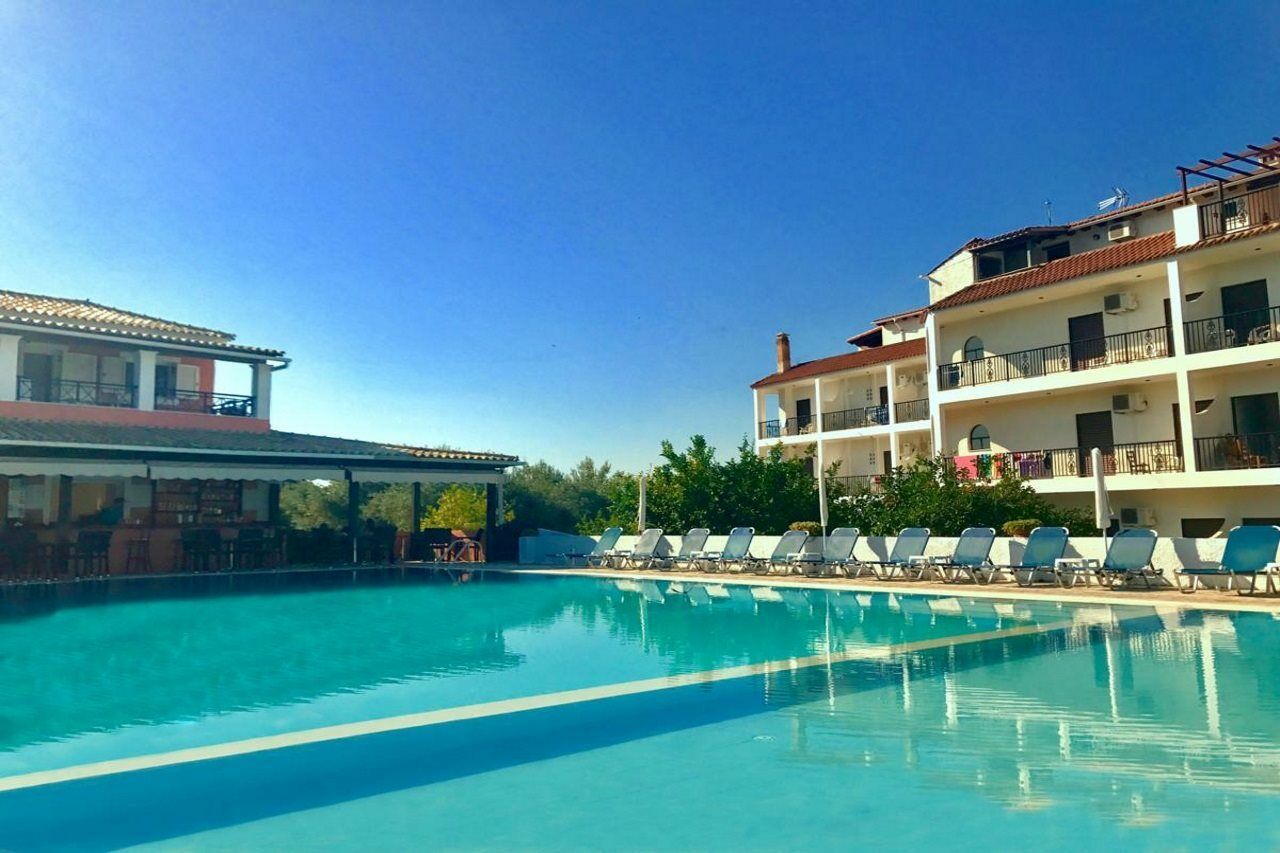 Bruskos 3* Agios Georgios (Corfu)